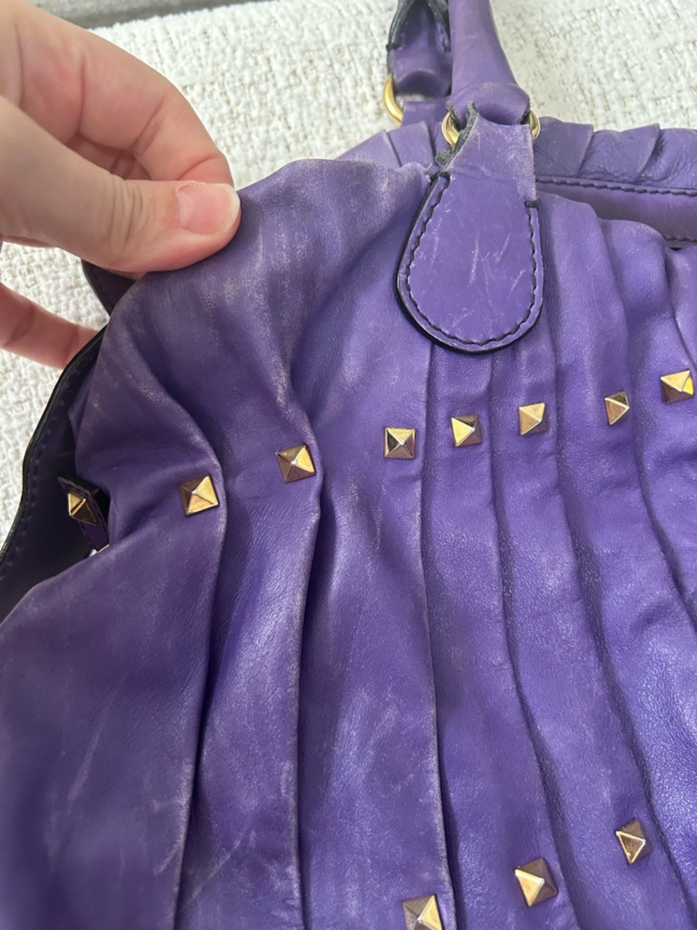 Purple Studded Valentino bag ASO Jenny Humphrey - Picture 5 of 16